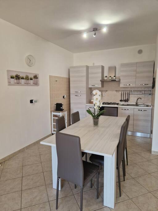 Flowers Apartment Villa Caldari Екстериор снимка